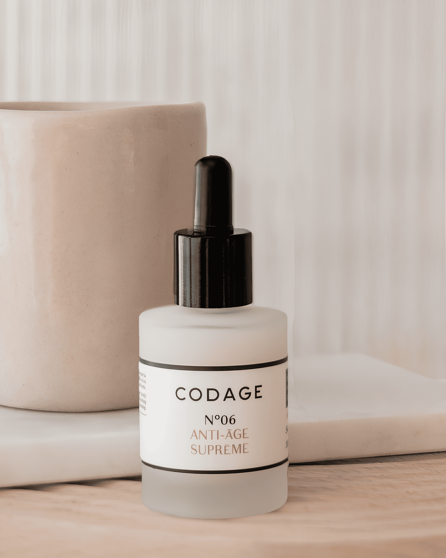 CODAGE Paris Product Collection Face Serum Serum N°06